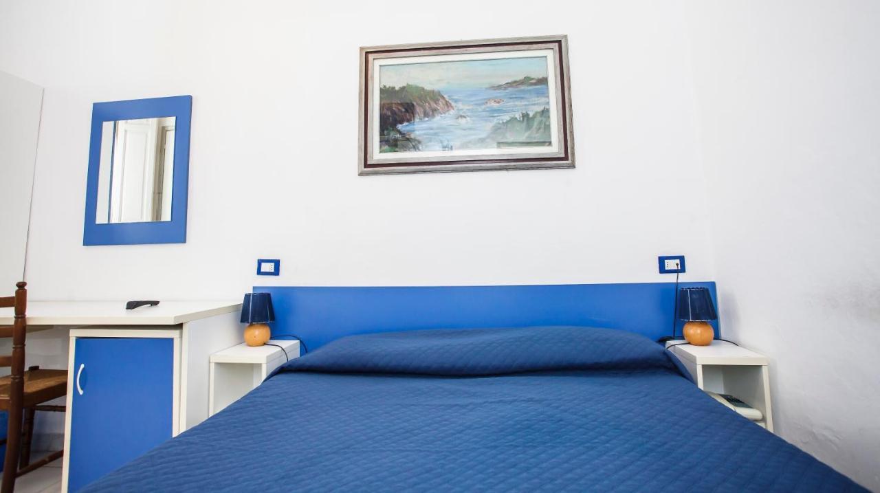 וירג'יו Hotel Rex מראה חיצוני תמונה