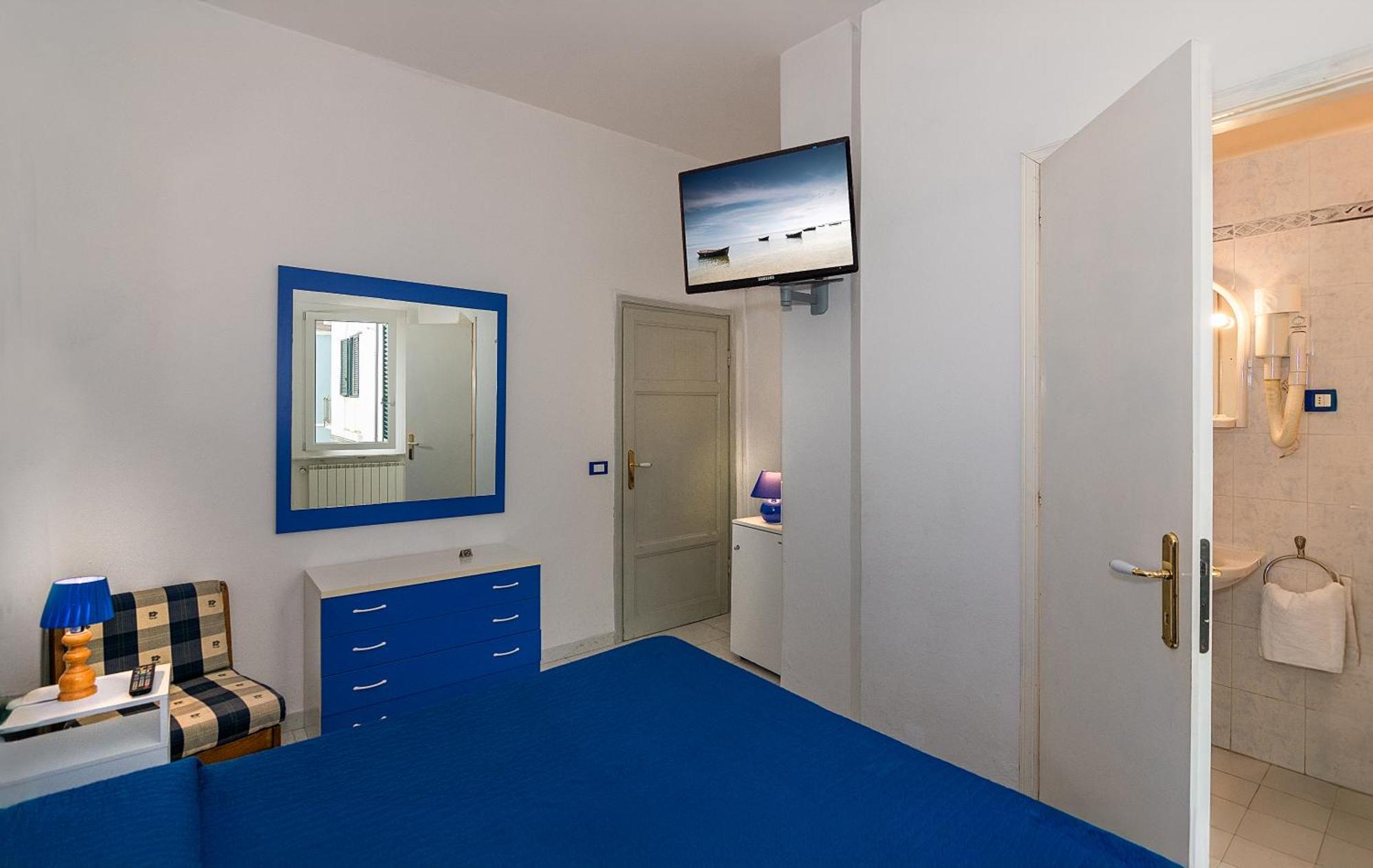 וירג'יו Hotel Rex מראה חיצוני תמונה